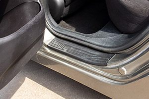 фотография Накладки на внутренние пороги дверей Civic седан 2005-2008 NH-166302