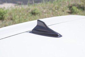 фотография Спойлер на крышу (плавник) HVL универсальный Corolla (седан) 2010-2013 кузов 140, 150 рестайлинг S-203920
