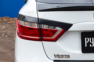 Накладки на задние фонари (реснички) Vesta SW 2018-2021 RE-200110 фото