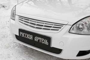 Зимняя заглушка решётки переднего бампера Приора (седан) 2012-2013 ZRL-129002 фото